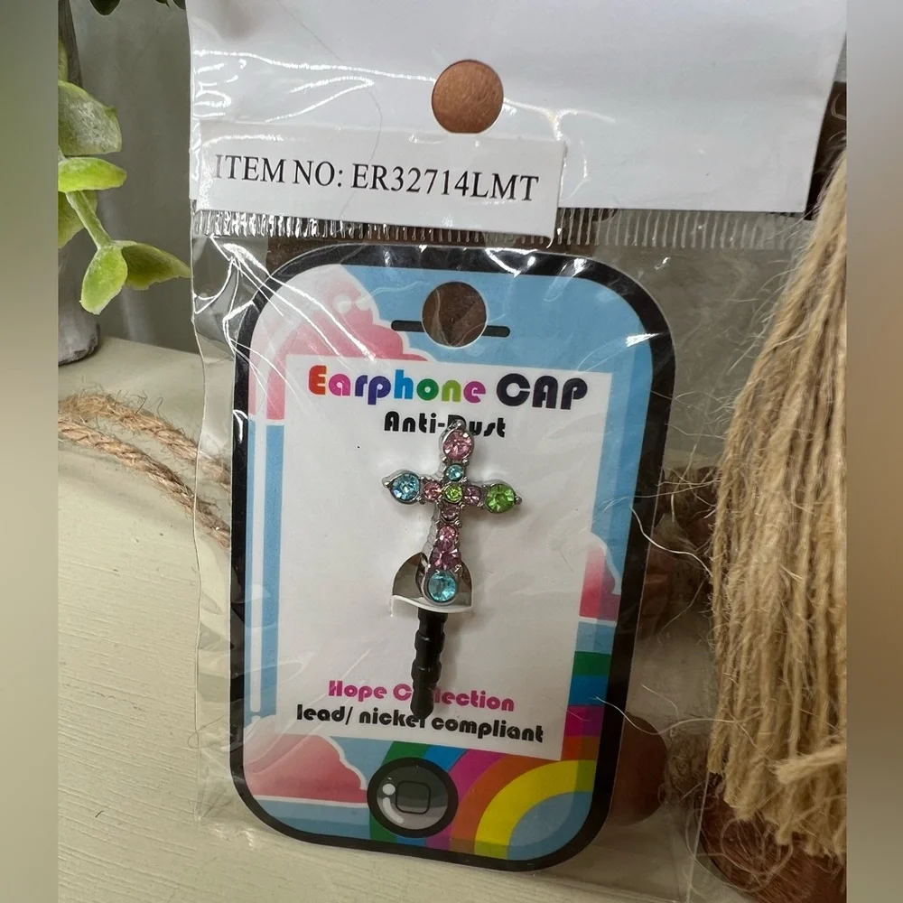 Brand New-Phone Earphone Stopper Anti Jack Dust Plug